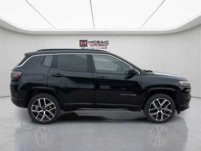 2025 Jeep Compass, $36312. Photo 8