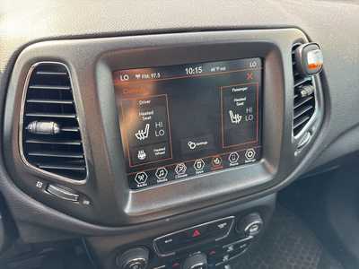 2018 Jeep Compass, $12990. Photo 6