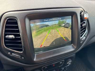 2018 Jeep Compass, $12990. Photo 7