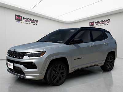 2025 Jeep Compass, $35670. Photo 3