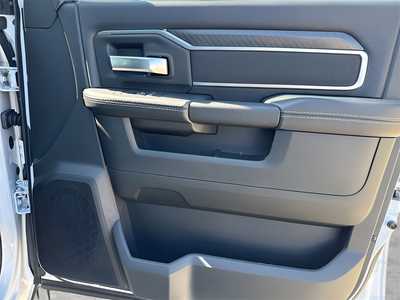 2025 RAM 2500 Crew Cab, $51969. Photo 9