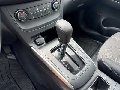 2017 Nissan Sentra, $9990. Photo 11