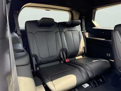 2025 Jeep Grand Cherokee L, $47751. Photo 11