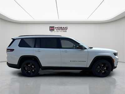 2025 Jeep Grand Cherokee L, $47751. Photo 8