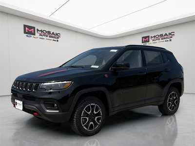 2025 Jeep Compass, $38496. Photo 3