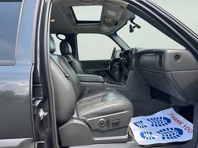 2004 Chevrolet Avalanche, $4990. Photo 10