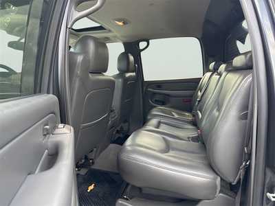 2004 Chevrolet Avalanche, $4990. Photo 11