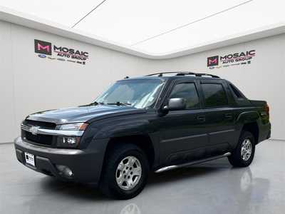 2004 Chevrolet Avalanche, $4990. Photo 3