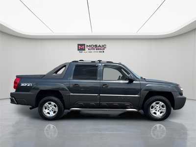 2004 Chevrolet Avalanche, $4990. Photo 8