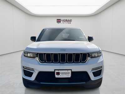 2025 Jeep Grand Cherokee, $44000. Photo 2