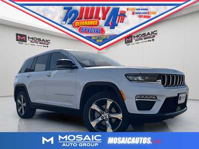 2025 Jeep Grand Cherokee, $44000. Photo 1