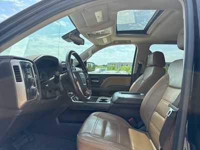 2017 GMC 1500 Crew Cab, $25990. Photo 6