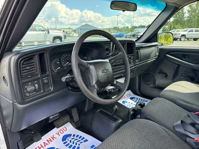 2002 Chevrolet 1500 Reg Cab, $11990. Photo 12