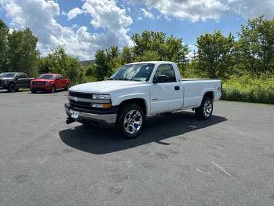 2002 Chevrolet 1500 Reg Cab, $11990. Photo 3