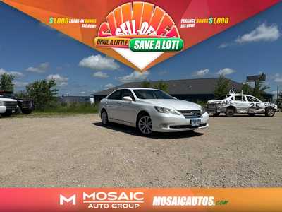 2012 Lexus ES Series, $9990. Photo 1