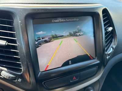 2016 Jeep Cherokee, $13990. Photo 7
