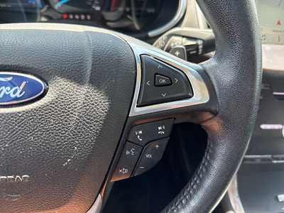 2016 Ford Edge, $11990. Photo 11