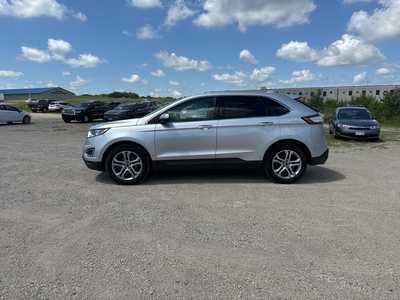 2016 Ford Edge, $11990. Photo 4