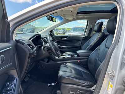 2016 Ford Edge, $11990. Photo 6
