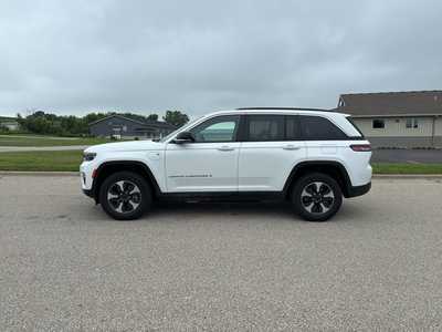 2024 Jeep Grand Cherokee, $34990. Photo 4