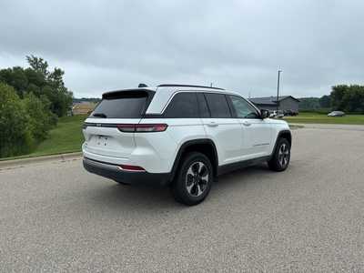 2024 Jeep Grand Cherokee, $34990. Photo 7
