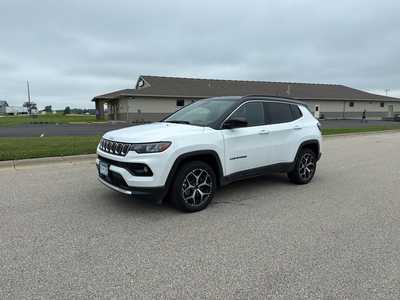 2025 Jeep Compass, $28990. Photo 3