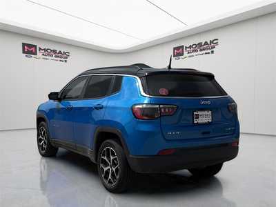 2025 Jeep Compass, $26990. Photo 5