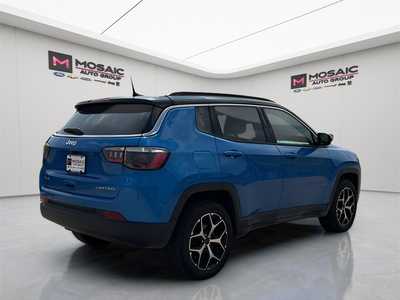 2025 Jeep Compass, $26990. Photo 7