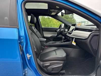 2025 Jeep Compass, $29490. Photo 10
