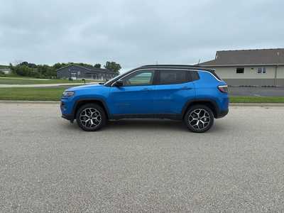 2025 Jeep Compass, $29490. Photo 4