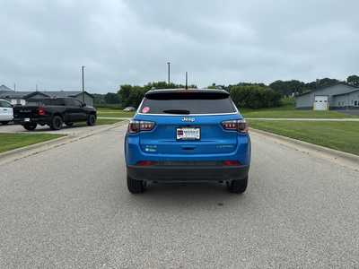 2025 Jeep Compass, $29490. Photo 6