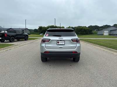 2025 Jeep Compass, $28990. Photo 6