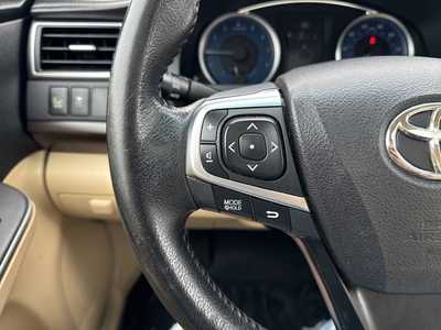 2015 Toyota Camry, $12990. Photo 11