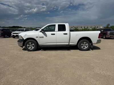 2016 RAM 1500 Ext Cab, $18990. Photo 4