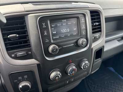 2016 RAM 1500 Ext Cab, $18990. Photo 7