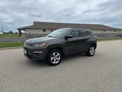 2017 Jeep Compass, $9990. Photo 3