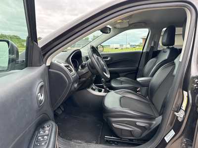 2017 Jeep Compass, $9990. Photo 6