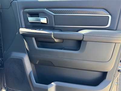 2025 RAM 2500 Crew Cab, $53195. Photo 9