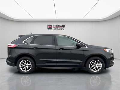 2024 Ford Edge, $25990. Photo 2