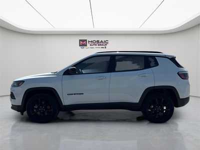 2025 Jeep Compass, $29164. Photo 4