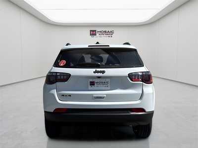 2025 Jeep Compass, $29164. Photo 6