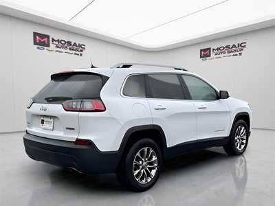 2021 Jeep Cherokee, $23990. Photo 3