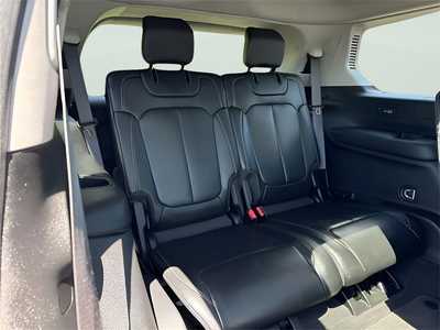 2021 Jeep Grand Cherokee L, $29990. Photo 11