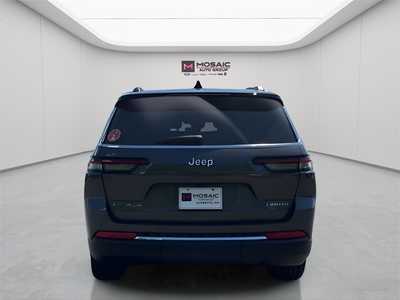 2021 Jeep Grand Cherokee L, $29990. Photo 6