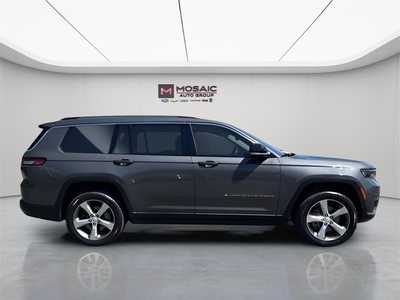 2021 Jeep Grand Cherokee L, $29990. Photo 8