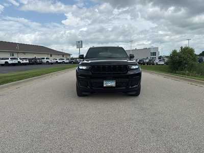 2021 Jeep Grand Cherokee L, $32990. Photo 2