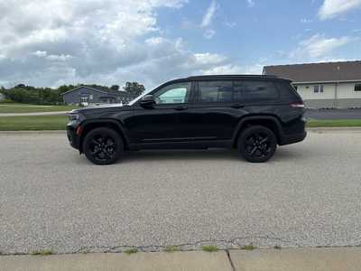2021 Jeep Grand Cherokee L, $32990. Photo 4