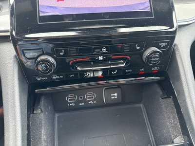 2021 Jeep Grand Cherokee L, $32990. Photo 8