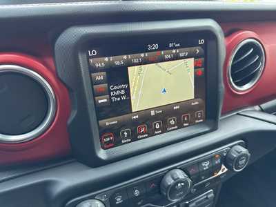 2019 Jeep Wrangler Unlimited, $33990. Photo 7