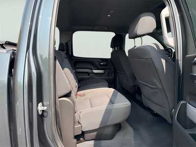2018 Chevrolet 1500 Crew Cab, $22990. Photo 11